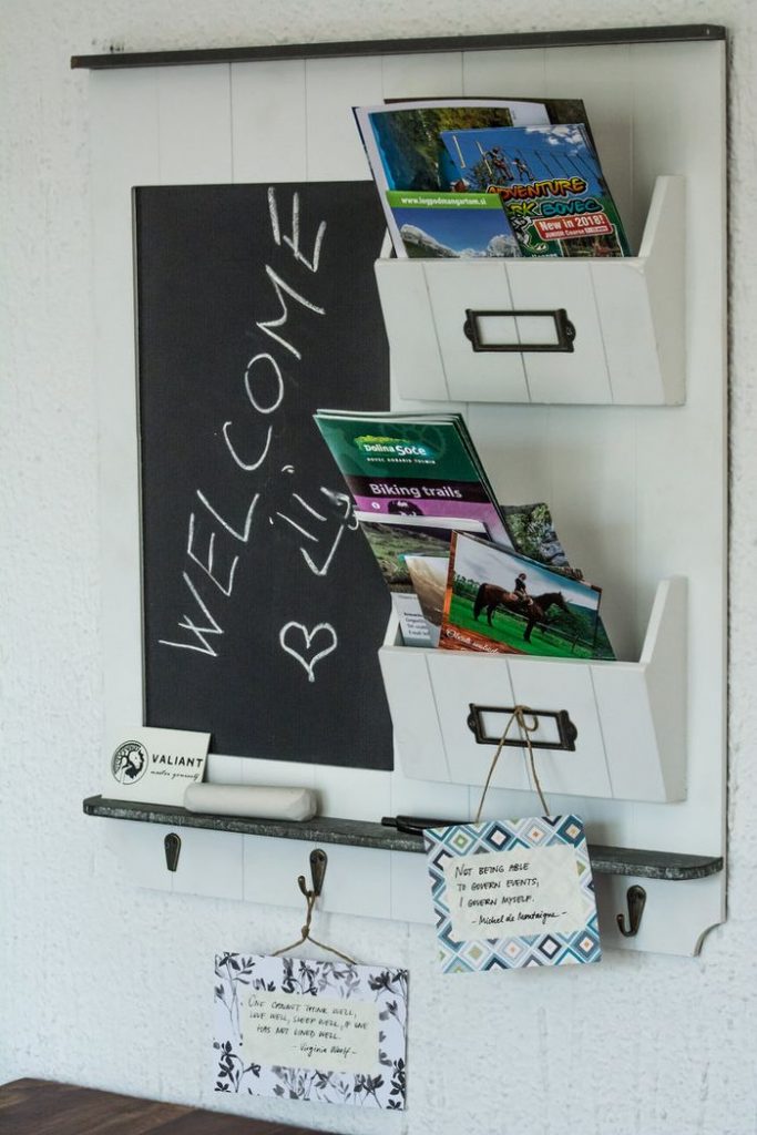 Informational board with quick tips about Bovec.